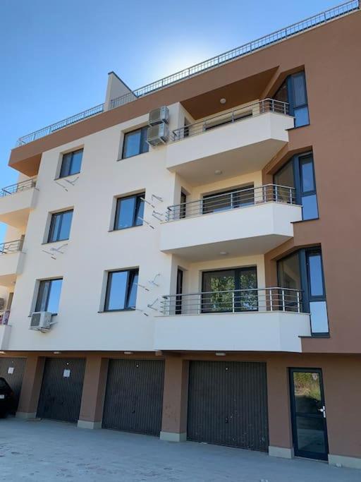 Rowing Base Apartment 普罗夫迪夫 外观 照片